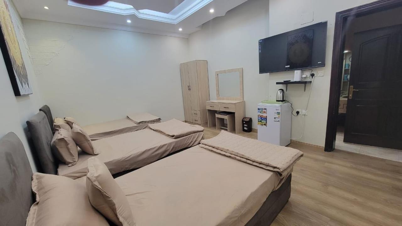 2 Bedroom Aprt Near Almasjid Nabawi Apartemen *